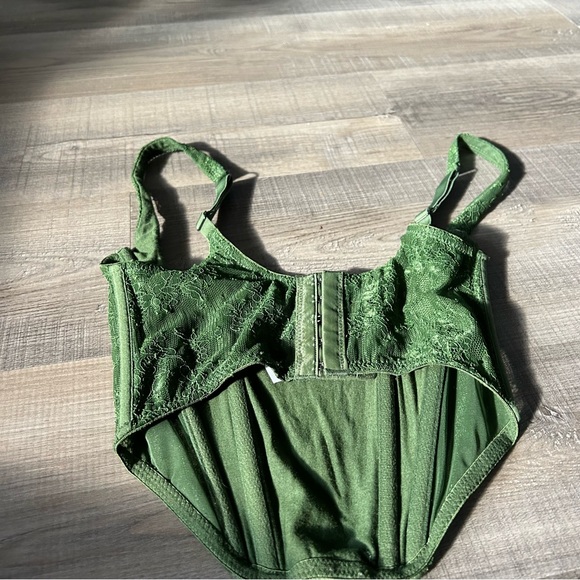 Urban Outfitters Green Corset - Picture 2 of 5